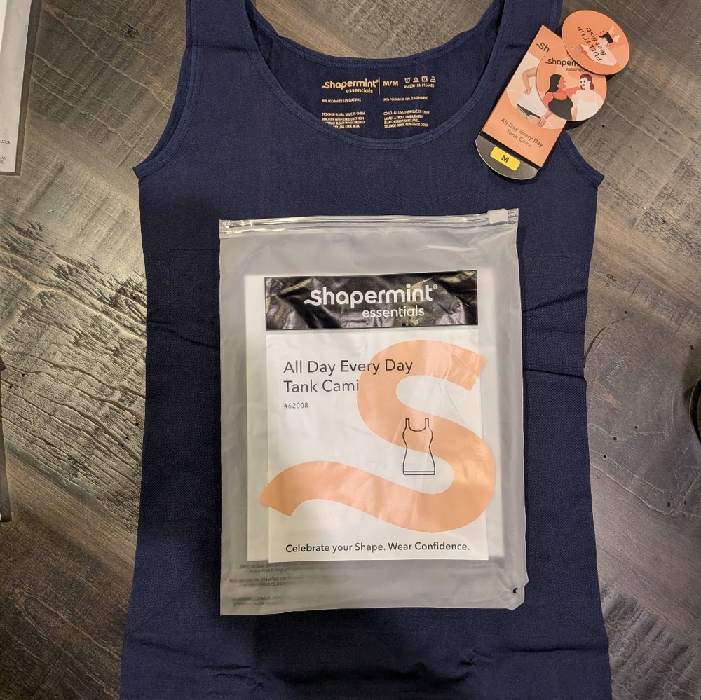 Shapermint Navy All Day Every Day Tank Cami, Size M